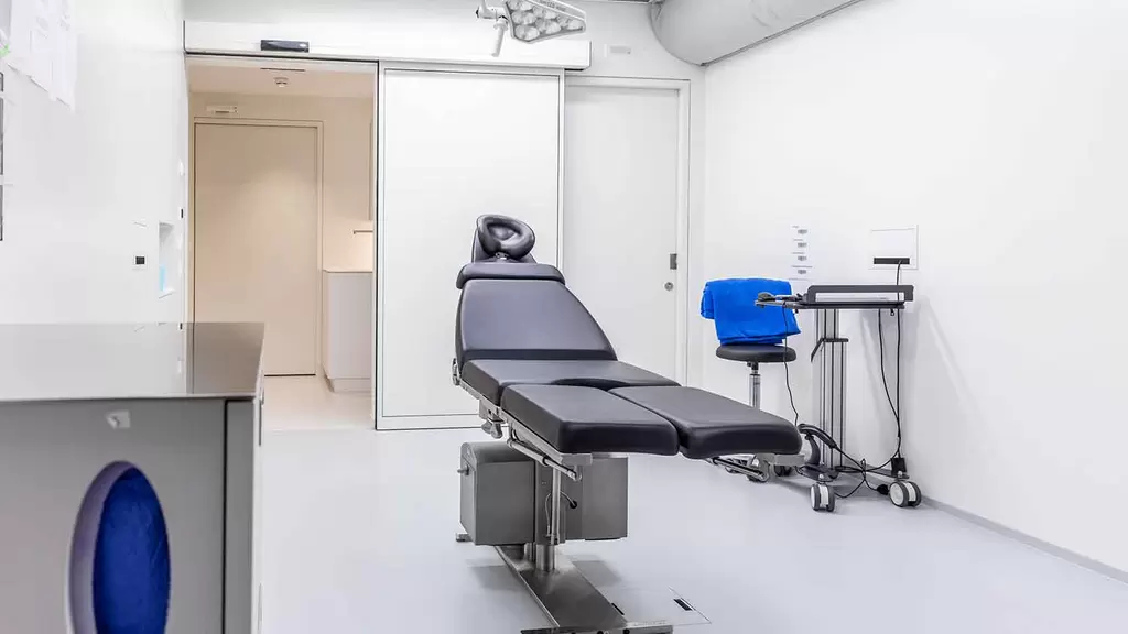 Behandlungsraum im Augenlaserzentrum Solothurn