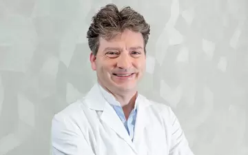 Prof. Dr. med. David Goldblum, Facharzt für Augenheilkunde, spez. Ophthalmochirurgie
